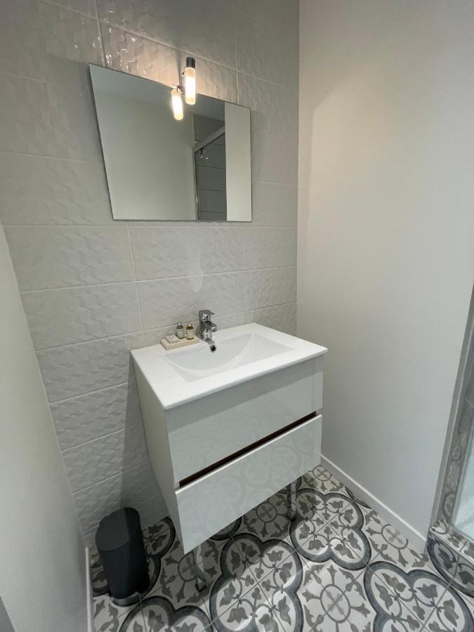 Superbes Studios De Charme, Lumineux Et Climatises En Plein Centre Bordeaux Ngoại thất bức ảnh
